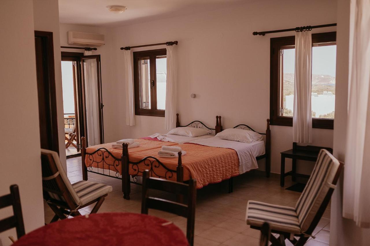 Flamingo Apartments Palekastro Buitenkant foto