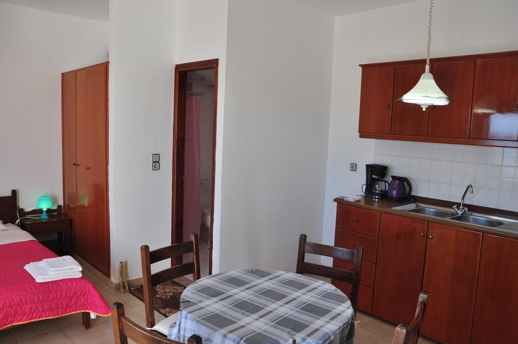 Flamingo Apartments Palekastro Buitenkant foto