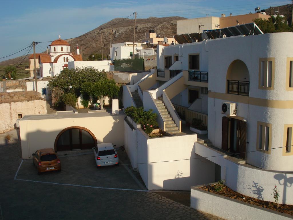 Flamingo Apartments Palekastro Buitenkant foto