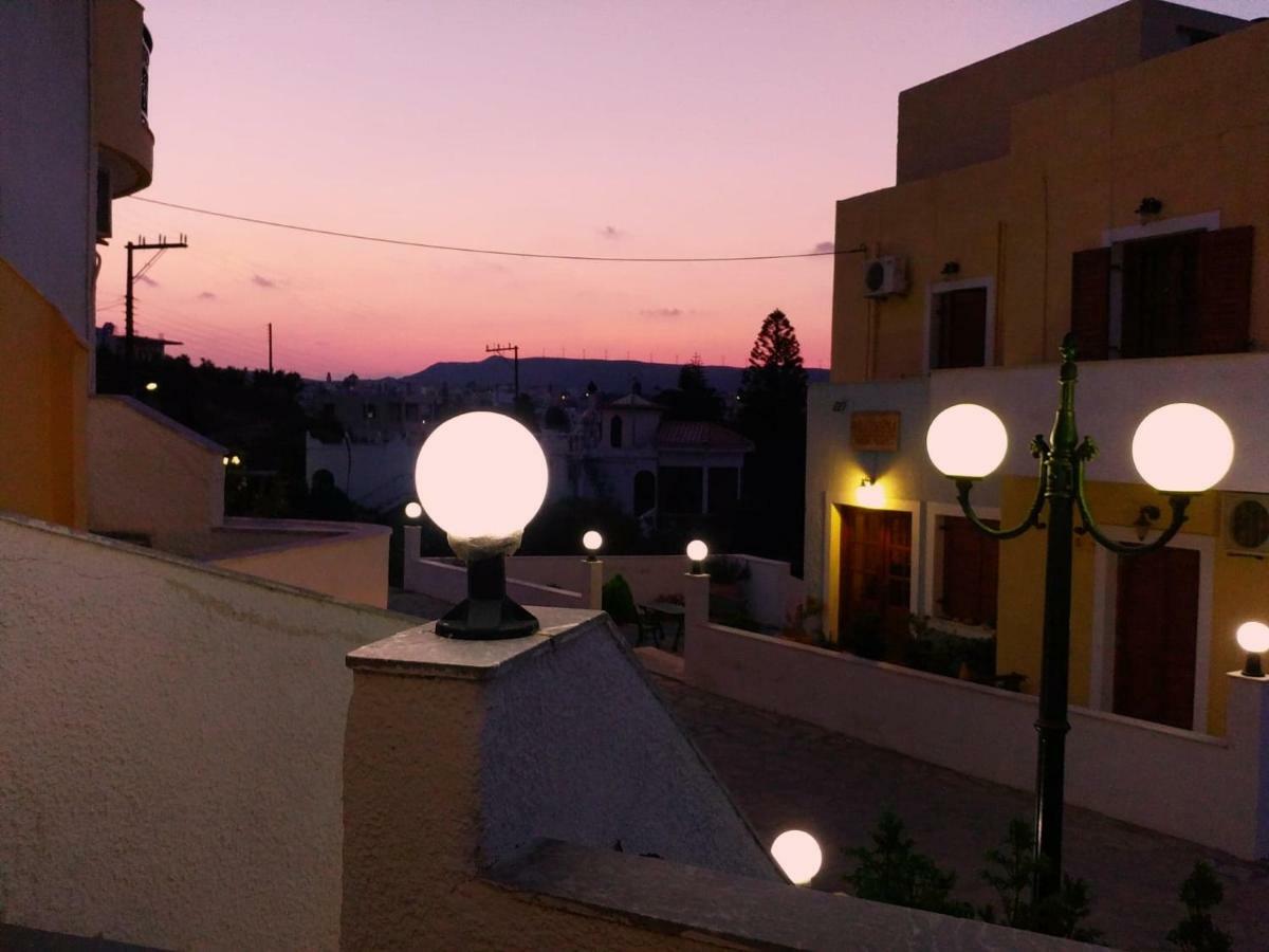 Flamingo Apartments Palekastro Buitenkant foto